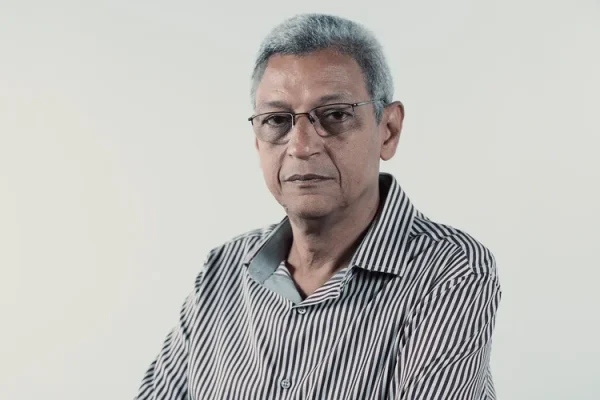 Cyro Garcia disputa 12ª eleição sem nunca ter sido eleito; seu patrimônio declarado oscilou ao longo de 20 anos 47 Cyro Garcia disputa em 2026 sua 12ª eleição desde 2004