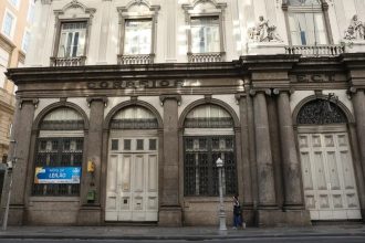 A antiga sede dos Correios fica na Rua Primeiro de Março, no Centro do Rio