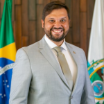 Único deputado do Agir na Alerj, Júlio Rocha tenta reeleição — mas com outra raça declarada 11 Julio Rocha