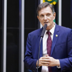 Ex-prefeito do Rio e deputado federal, Crivella declara patrimônio 99% menor do que há quatro anos 16 Marcelo Crivella