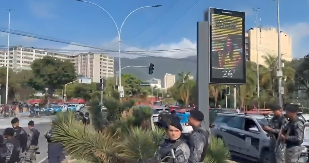 Criança de 6 anos é atingida de raspão durante operação da Polícia Civil na Favela do Metrô