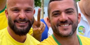 Renan e Carlos Jordy