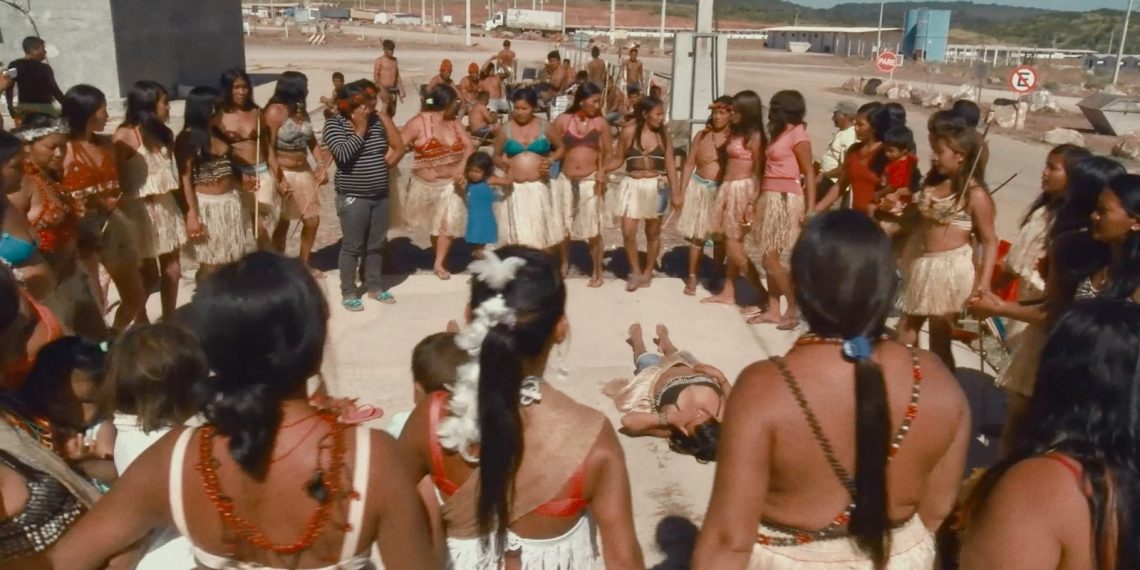 Estação Claro Gávea tem exibição especial de primeiro longa dirigido por mulheres indígenas 47 Trecho do longa Mundurukuyü