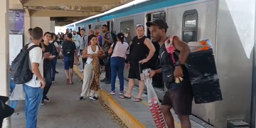 Trem parado