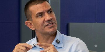 O post de Douglas Ruas com críticas a Eduardo Paes liberado pelo TRE-RJ