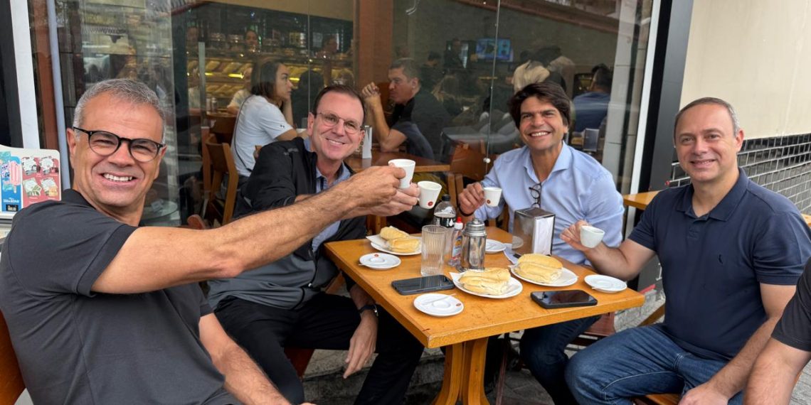 Rogérioi Lisboa, Eduardo Paes, Pedro Paulo e Dudu Reina: PP no projeto do PSD