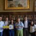 Com a chave na mão: prefeitura entrega os primeiros 11 imóveis vendidos por leilão no programa Reviver Centro Patrimônio Pró-Apac