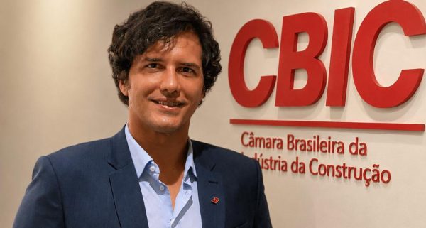Vinícius Benevides será o novo presidente da Comissão de Infraestrutura da Câmara Brasileira da Indústria da Construção 48 Vinícius Benevides vai assumir a presidência da Comissão de Infraestrutura da Câmara Brasileira da Indústria da Construção (CoInfra/CBIC)