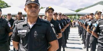 O governador Ricardo Couto proíbe a cessão de policiais militares a outros órgãos
