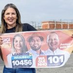 Gigi Castilho aparece em material de campanha ao lado de Leandro do Waguinho e Waguinho