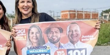 Vereadora Gigi Castilho divide santinho com Waguinho — que disputa o Senado contra os candidatos do seu PL, Portinho e Jordy 1 Gigi Castilho aparece em material de campanha ao lado de Leandro do Waguinho e Waguinho