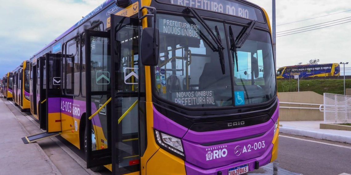 Ônibus novos do Sistema Rio já transportam até 71,1% passageiros a mais na Zona Oeste 48 Os ônibus do Sistema Rio: nova frota já transportou 71,1% passageiros a mais