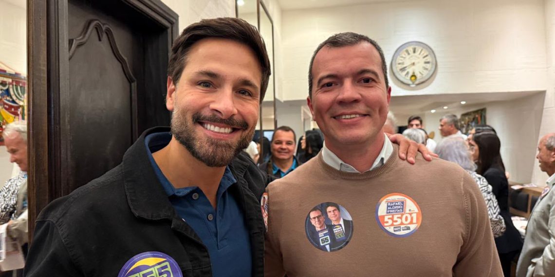 Marcelo Calero e Rafael Aloísio Freitas em evento de campanha