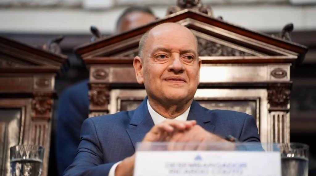 Ricardo Couto amplia a Secretaria de Desenvolvimento Econômico com a incorporação da Secretaria de Energia, mas mantém a Ciência e Tecnologia sob o mesmo guarda-chuva