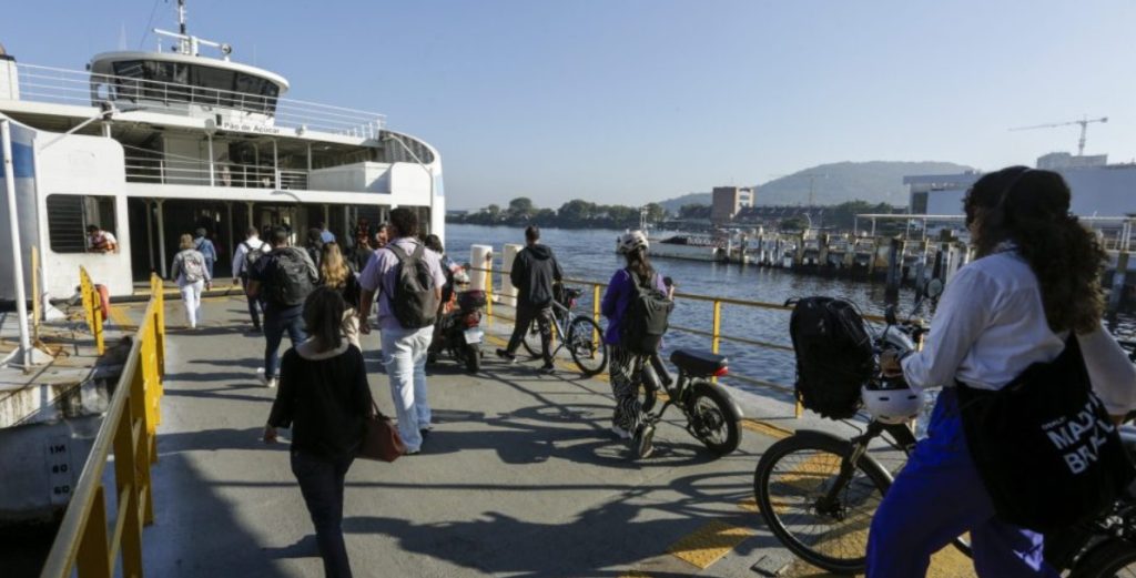 Novas regras para o transporte de bicicletas nas barcas entram em vigor nesta quinta-feira (13) no Rio; scooters e ciclomotores estão proibidos