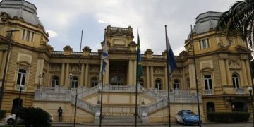 No apagar das luzes de agosto, Couto e Casa Civil fecham última rodada do mês com 18 nomeações e 10 exonerações