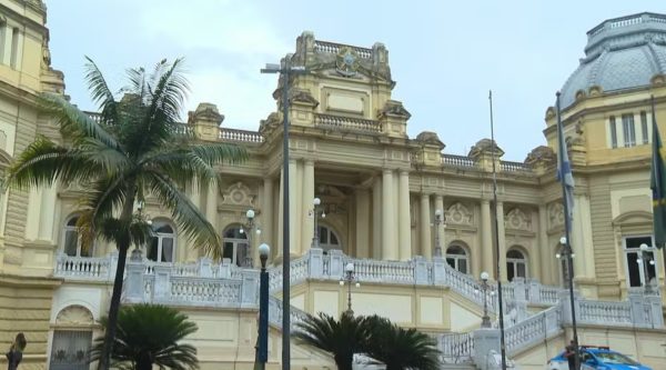 Casa Civil aproveita onda de mudanças de Couto, reforça o Detran e abre nova frente de cortes no Instituto Rio Metrópole 46 A Casa Civil mexeu em duas frentes no Diário Oficial