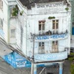 A desapropriação assegura o suporte jurídico necessário para que o município incorpore o edifício ao seu patrimônio