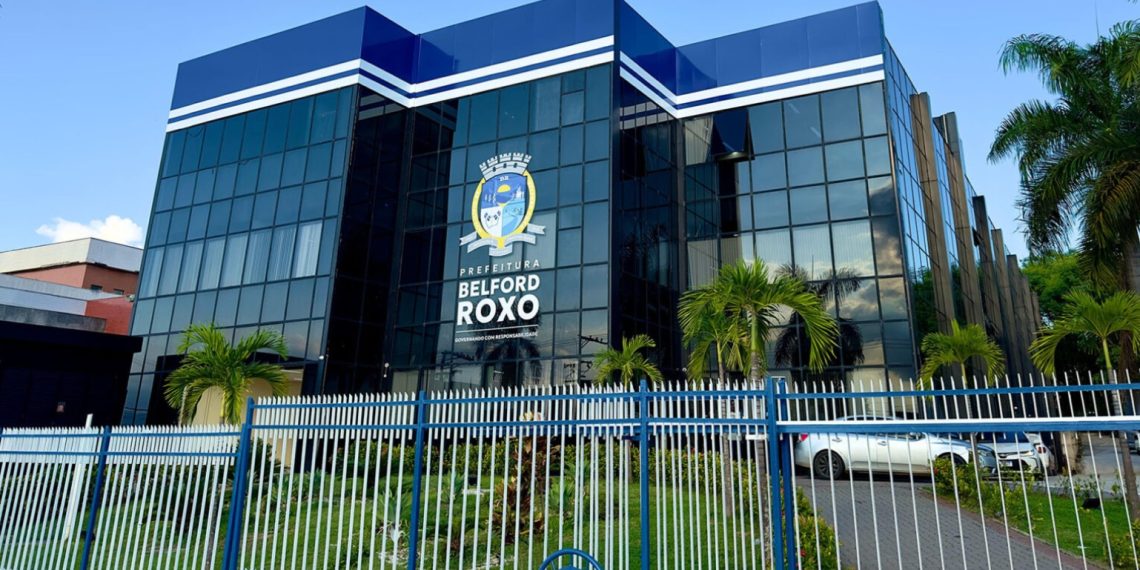 Justiça determina que a Prefeitura de Belford Roxo desfaça obra irregular que agrava alagamentos em Nova Iguaçu 48 Justiça determina que a Prefeitura de Belford Roxo desfaça obra irregular que agrava alagamentos em Nova Iguaçu