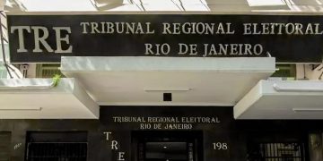 Sede do TRE-RJ, no Centro do Rio: tribunal indeferiu o registro de 15 candidatos por suposta ligação com organizações criminosas e transferiu 34 locais de votação no estado.