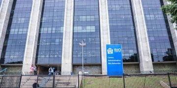 Centro Administrativo São Sebastião, sede da Secretaria Municipal de Administração da Prefeitura do Rio, responsável pelo pregão de R$ 82 milhões para compra de notebooks suspenso pelo TCMRio
