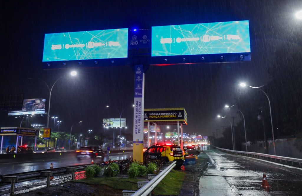 Muralha Digital: Rio e Caxias inauguram sistema de segurança na Linha Vermelha para monitorar veículos suspeitos