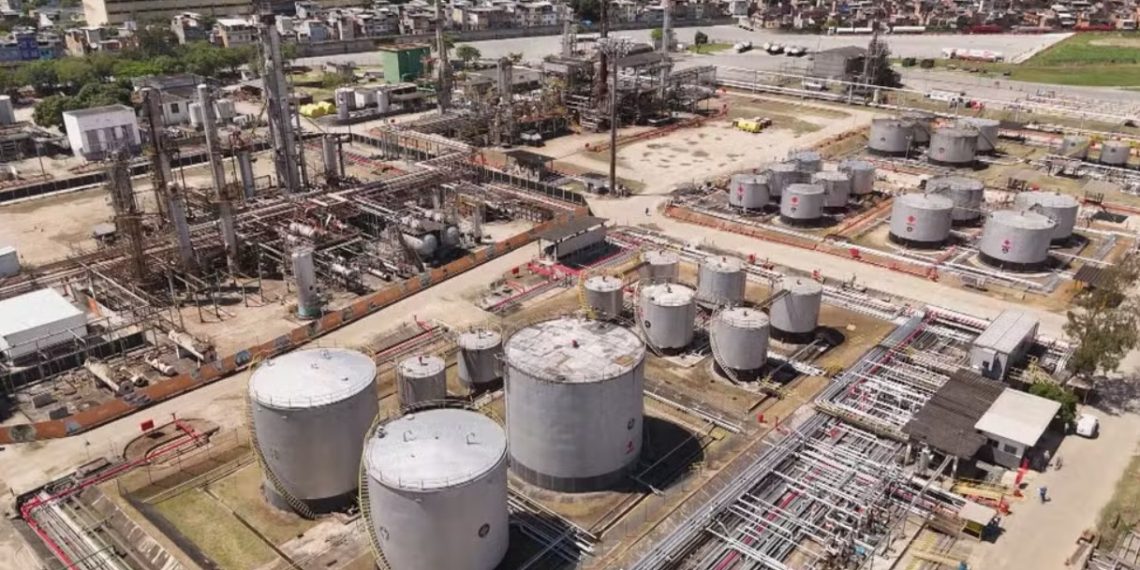 Refinaria Refit
