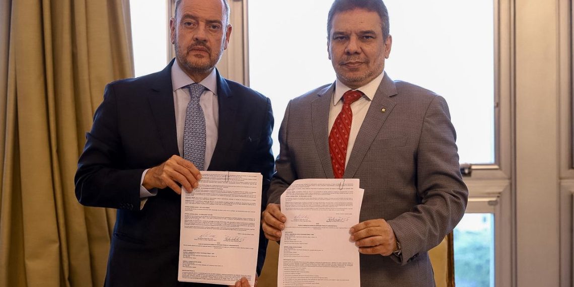 Ricardo Couto e ministro da Justiça e Wellington César Lima e Silva