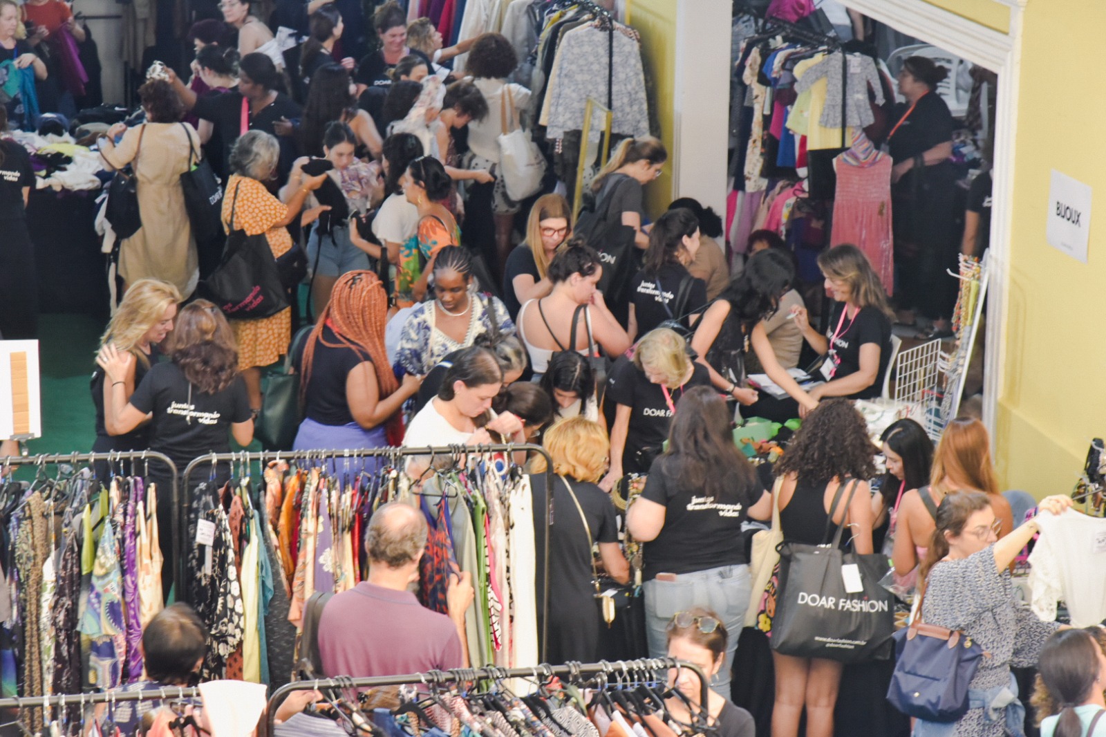 Bora lá: fim de semana tem festival de teatro em Niterói, Dia da Cachaça no Cadeg, bazar sustentável no Jockey e cinema a R$ 10 51 WhatsApp Image 2026 09 08 at 13.31.41