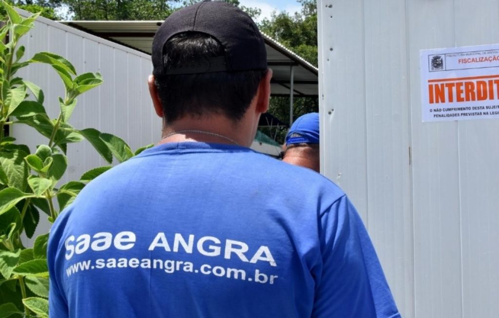 Fez água: licitação de R$ 50,2 milhões em Angra é represada pelo TCE após suspeita de irregularidades