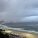 Previsão do tempo: Rio terá quarta-feira (09) com chuva, trovoadas e máxima de 27°C 59 O Rio de Janeiro terá uma quarta-feira (9) de tempo instável, com predomínio de muitas nuvens e previsão de chuva ao longo do dia. As temperaturas entram em elevação após o frio registrado nos últimos dias, variando entre 16°C e 27°C.