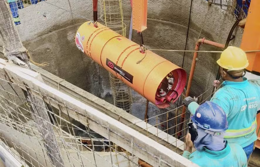 Obra com tatuzinho