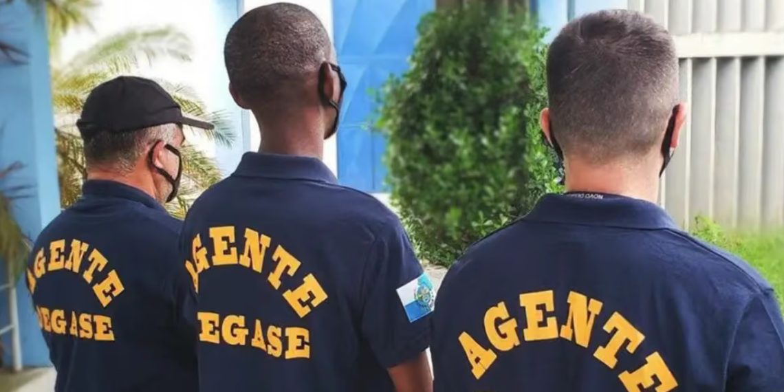 No Degase foram quatro exonerações, incluindo três diretores adjuntos de uma só vez
