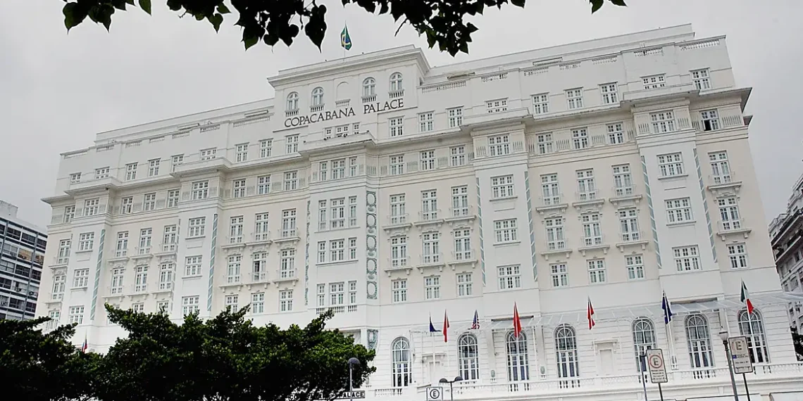 Guia Michelin coloca três hotéis do estado do Rio na lista de melhores do mundo; destaque é do Copacabana Palace 48 Copacabana Palace, incluído no Guia Michelin