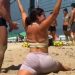Especialistas defendem Paolla Oliveira após ataques a seu corpo nas redes: 'ela não é gorda!' 61 Paolla Oliveira jogou futvôlei na Praia da Barra e teve a forma física criticada, mas foi defendida por especialistas