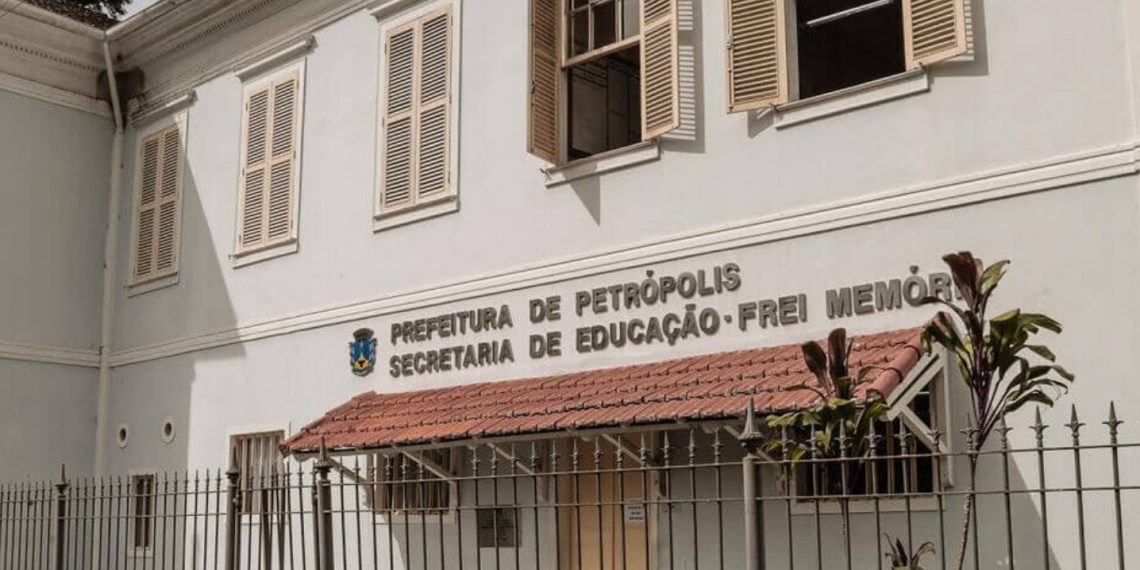 Fachada da Prefeitura de Petrópolis