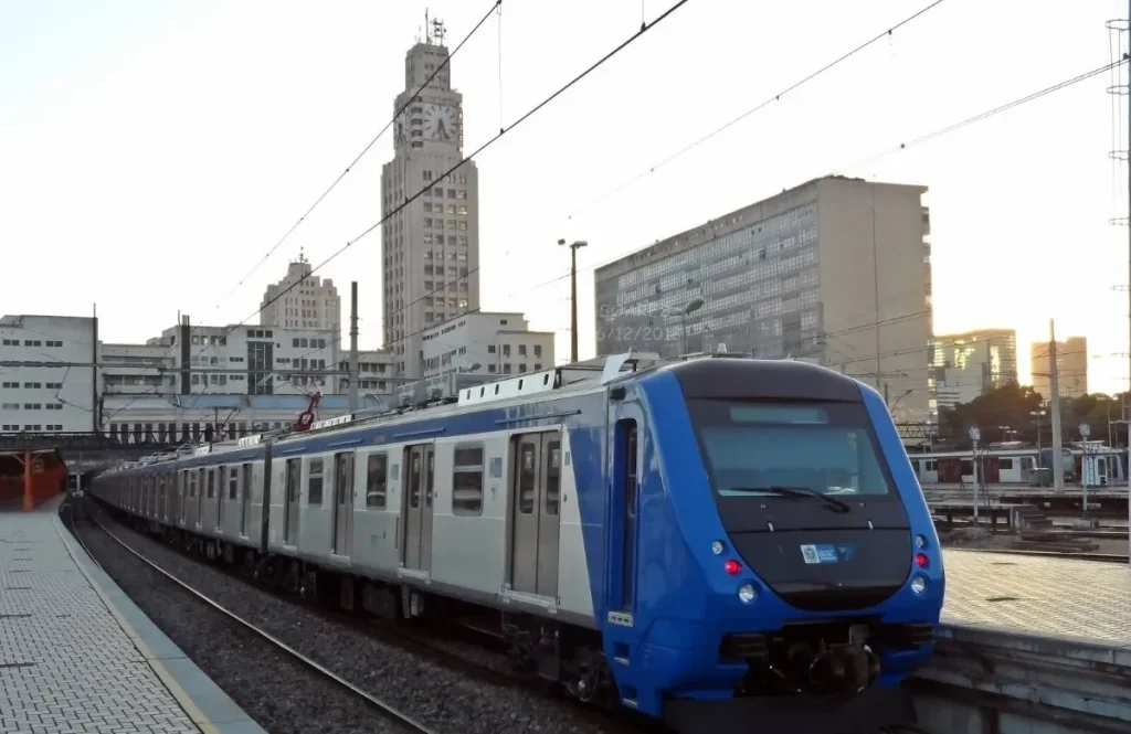 Presidente da Comissão de Transportes da Alerj denuncia calote de R$ 1,9 bilhão da SuperVia e alerta para risco de colapso no sistema