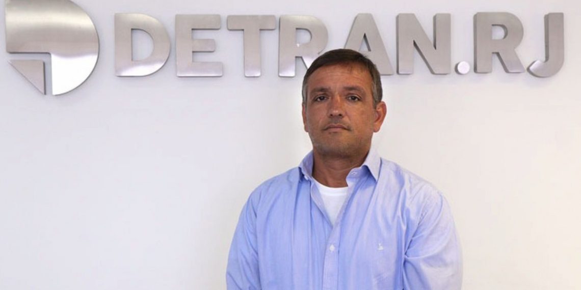 Delegado que presidiu o Detran-RJ é alvo de busca e apreensão na operação que prendeu Canella e Amim 51 Operação que prendeu Márcio Canella tem e-presidente do Detran como alvo de busca e apreensão