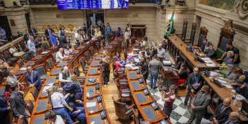 Orçamento de 2027: Câmara do Rio começa a analisar nesta terça (20) projeto da prefeitura que prevê receita de R$ 55,2 bilhões