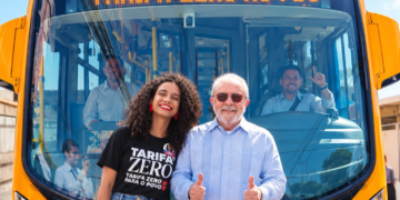 A fundadora do Movimento Tarifa Zero RJ, Mallu Côrtes