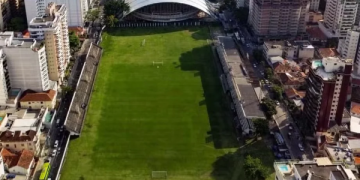 Estádio Caio Martins, em Icaraí, Niterói