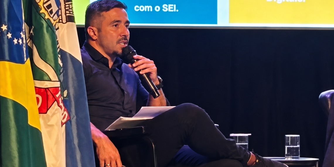 Todos os nomes do futuro governador: os mais cotados para o secretariado de Douglas Ruas 51 Fábio Araújo, o Fabinho, braço-direito de Douglas Ruas certamente estará no secretariado do futuro governador