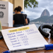 Não esqueça a colinha e o guarda-chuva. E bom voto!