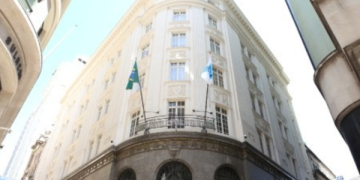 TRE-RJ recebe comunicado do TSE para retotalizar votos e excluir Garotinho da eleição