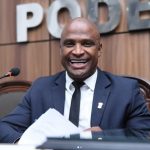 Barrado pelo TRE-RJ e sem votos para conseguir vaga na Alerj, Vaguinho Neguinho é eleito — só que na mesa diretora da Câmara de Nova Iguaçu 2 Vaguinho Neguinho, vereador na Câmara de Nova Iguaçu