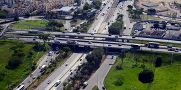 Trevo das Margaridas, no trecho de encontro entre a Avenida Brasil e a Via Dutra