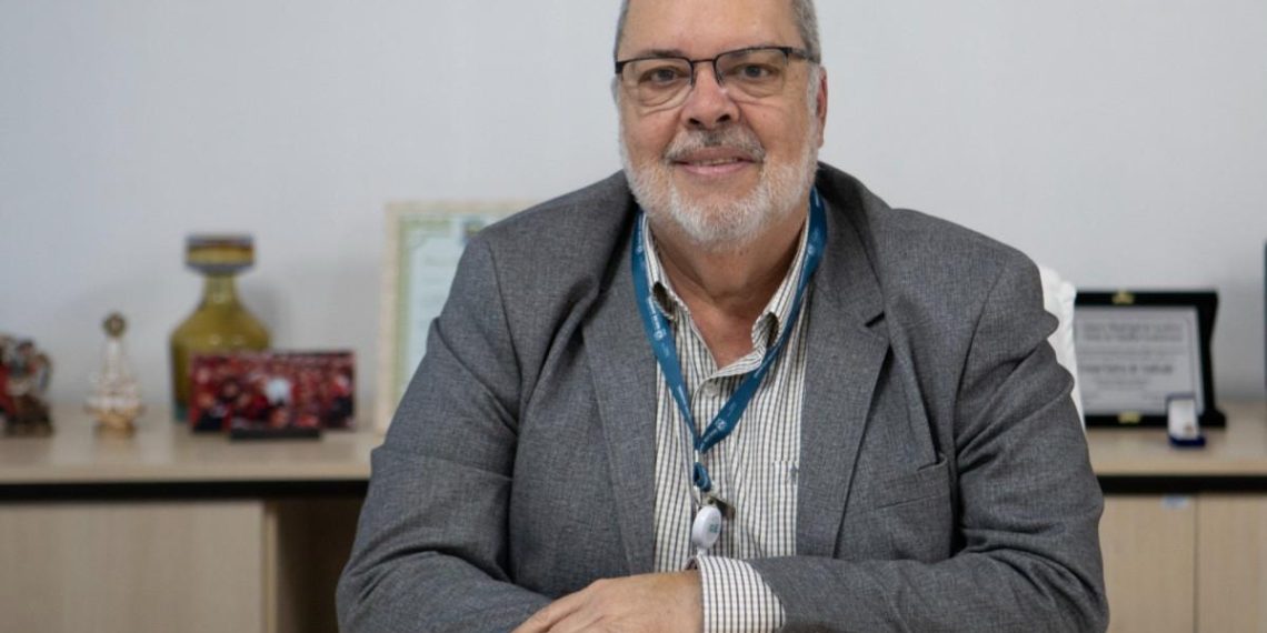 Sob rolo compressor: TCE-RJ pauta julgamento que cobra R$ 15,5 milhões de ex-secretário por supostas irregularidades em obras de asfalto fino 51 Uruan, o ex-secretário que pode ter que restituir R$ 15,5 milhões