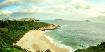 Praia do Sossego, em Niterói, conquista selo Bandeira Azul pelo sexto ano seguido 5 Praia do Sossego