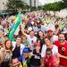 Rodrigo Neves e deputados em manifestação pró-Lula em Icaraí, Niterói