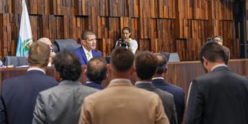 Plenário da Alerj aprovou o projeto que trata dos 'devedores contumazes'